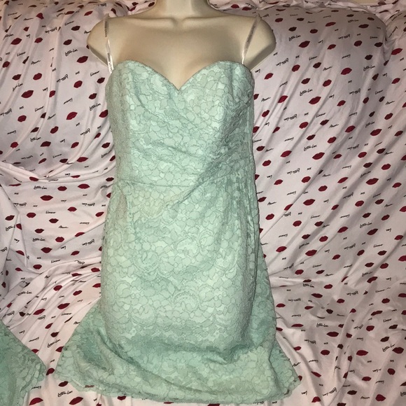 David’s Bridal size 10 strapless dress 👗 mint - Picture 2 of 4